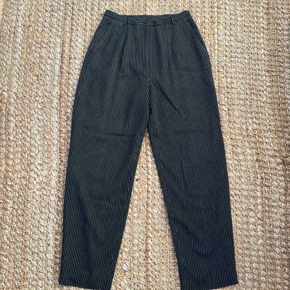 VINTAGE HIGH WAIST PIN STRIPED ANKLE SLACKS PETITE SOPHISTICATE SIZE 4 - Picture 6 of 6